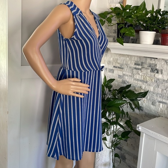 Monteau Striped Wrap Dress Sz M - Picture 5 of 10